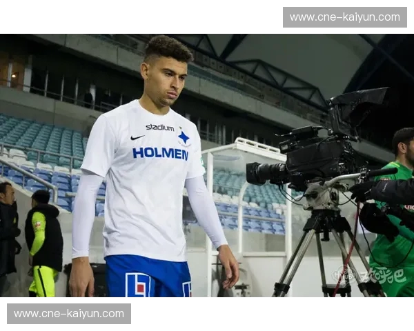 北欧绿茵的“冰火协奏曲”：厄勒布鲁与北雪平，一场跨越百年的信仰博弈